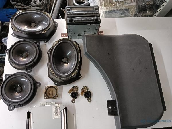 Sistem audio Rockford Fostgate NISSAN FRONTIER NAVARA D40 4.0 BENZINA 2005
