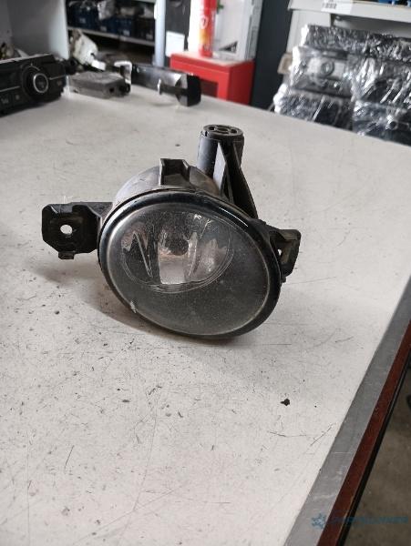 Proiector  ceata dreapta fata BMW X5 II (E70) [ 2006 - 2013 ] OEM 692465605