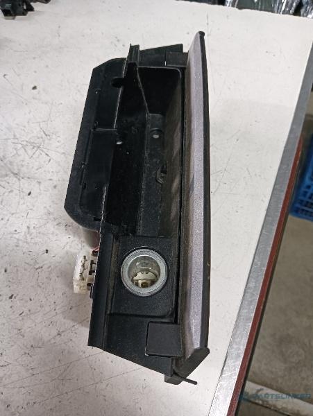 Scrumiera BMW 7 V (F01, F02, F03, F04) [ 2008 - 2015 ] OEM 9119317