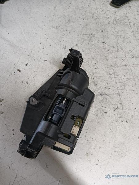 Motoras far dreapta fata VOLKSWAGEN GOLF VI (5K1) [ 2008 - 2013 ] OEM 16254410 – foto 2