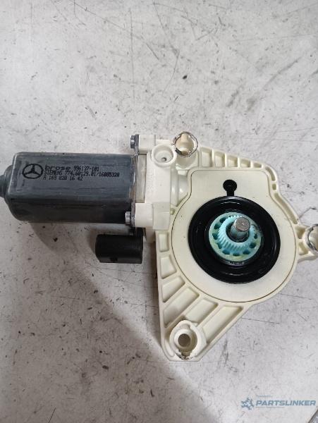 Motoras macara geam dreapta fata MERCEDES-BENZ A-CLASS II (W169) [ 2004 - 2012 ] OEM 996137101 – foto 2