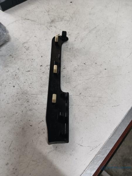 Ornament bord VOLKSWAGEN GOLF VI (5K1) [ 2008 - 2013 ] OEM 5k1858427b – foto 2