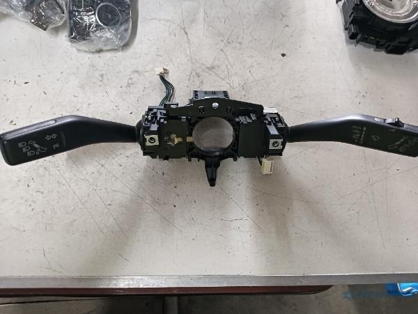 Ansamblu manete VOLKSWAGEN GOLF VI (5K1) [ 2008 - 2013 ] OEM 5k0953507as