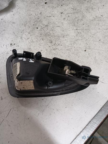 Maner usa interior stanga spate SEAT IBIZA IV (6L1) [ 2002 - 2009 ] OEM 6j4839113 – foto 2