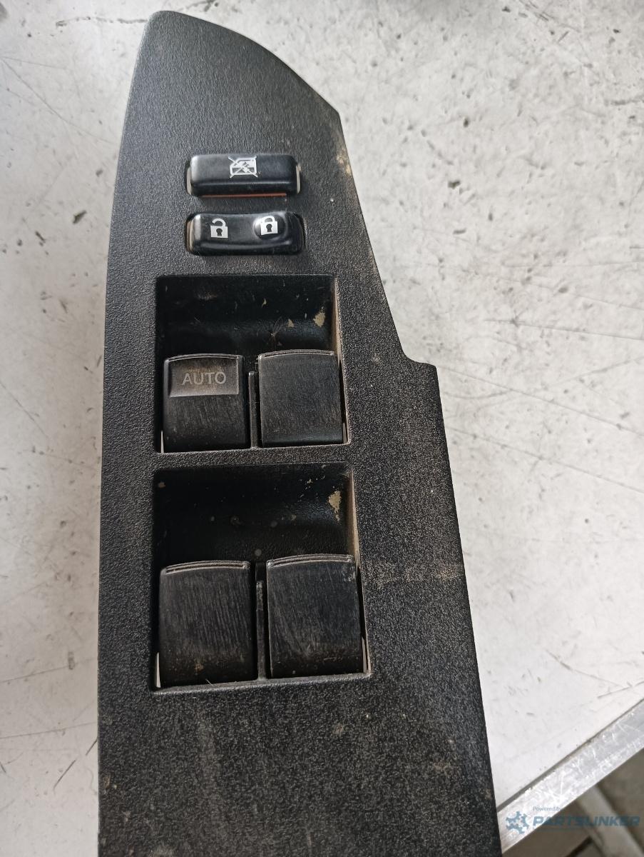 Butoane geamuri electrice stanga fata TOYOTA COROLLA 1.3 i 2015