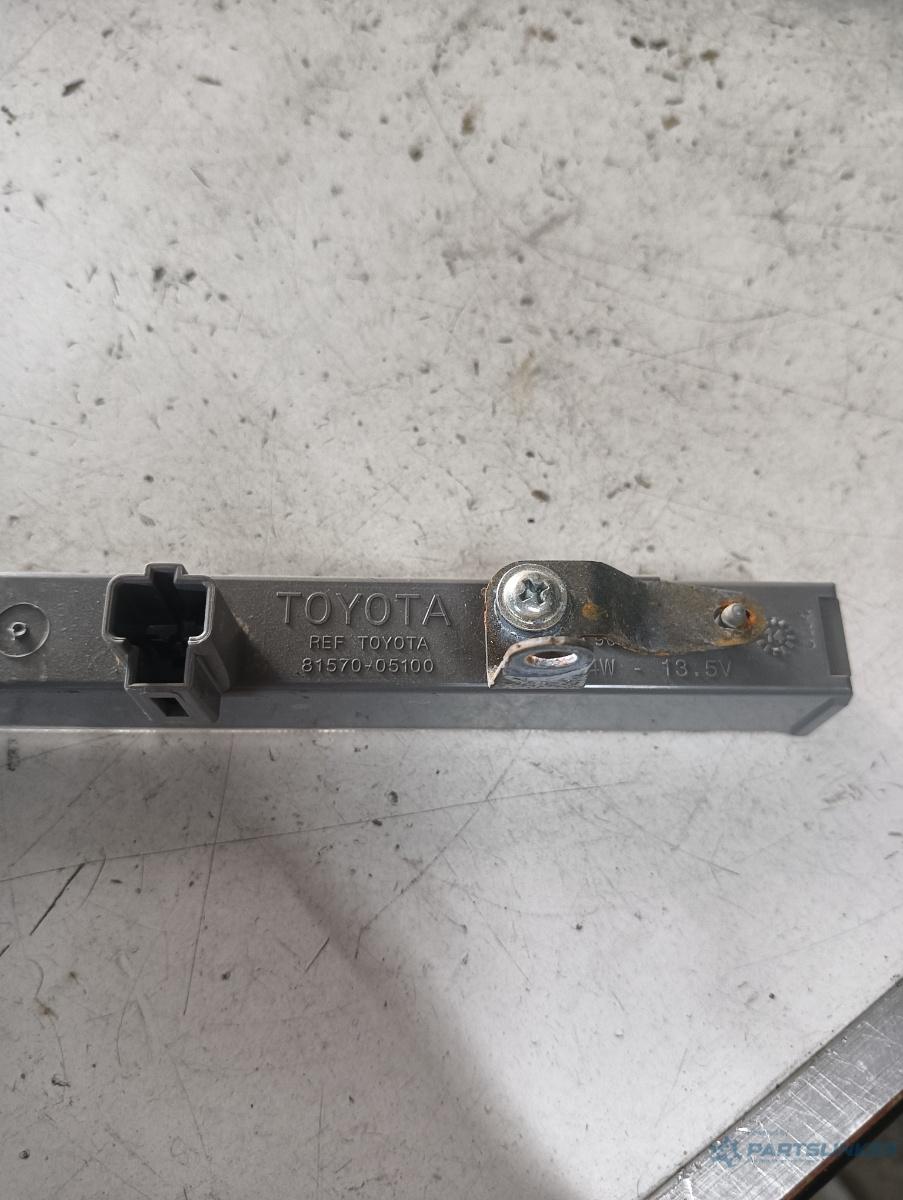 Stop frana haion TOYOTA COROLLA 1.3 i 2015 OEM 8157005100 – foto 2