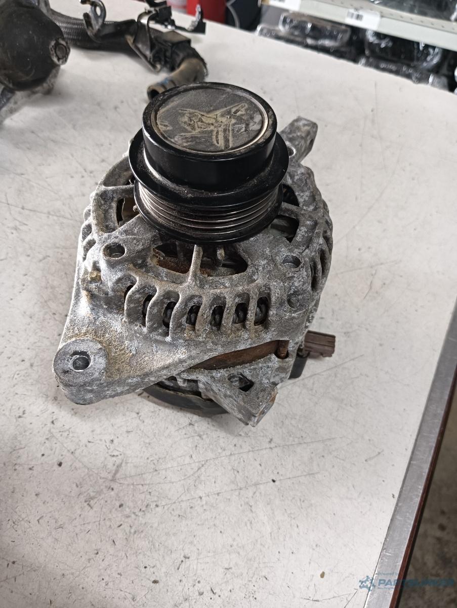 Alternator TOYOTA COROLLA 1.3 i 2015 OEM 27060oy160