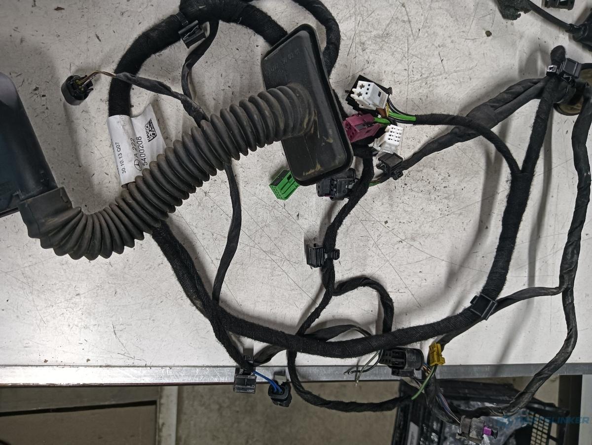Instalatie electrica usa MERCEDES-BENZ S-CLASS W222, V222, X222 2013 - > 3.0 S 350 BlueTEC / d OM 642.861 190KW|258HP 0
