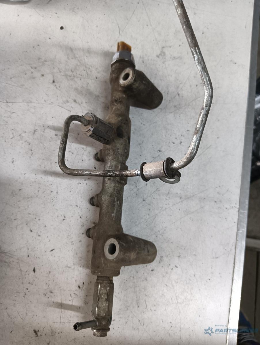 Rampa injectoare NISSAN PATHFINDER II (R50) [ 1995 - 2005 ]