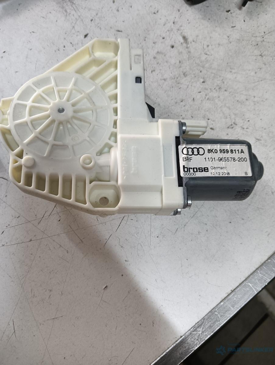 Motoras macara geam stanga spate AUDI A4 IV (8K2, B8) [ 2007 - 2015 ] OEM 8k0959811a