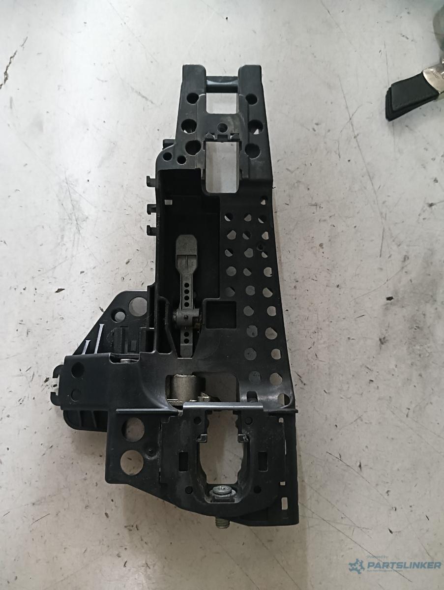 Maner usa interior  stanga spate AUDI A4 IV (8K2, B8) [ 2007 - 2015 ]