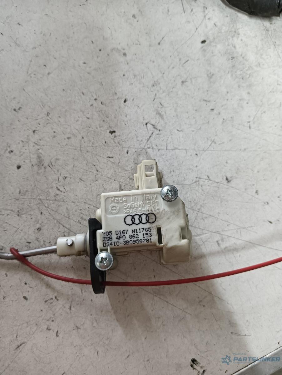 Motoras deschidere usa rezervor AUDI A6/S6 III Saloon (4F2, C6) [ 2004 - 2011 ] OEM 4f0862153