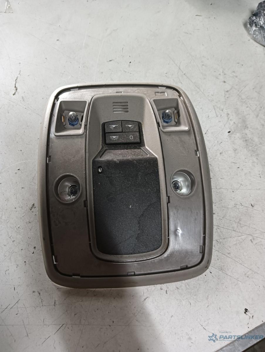Lampa plafon VOLVO V50 (MW, 545) [ 2003 - 2012 ] OEM 39860844