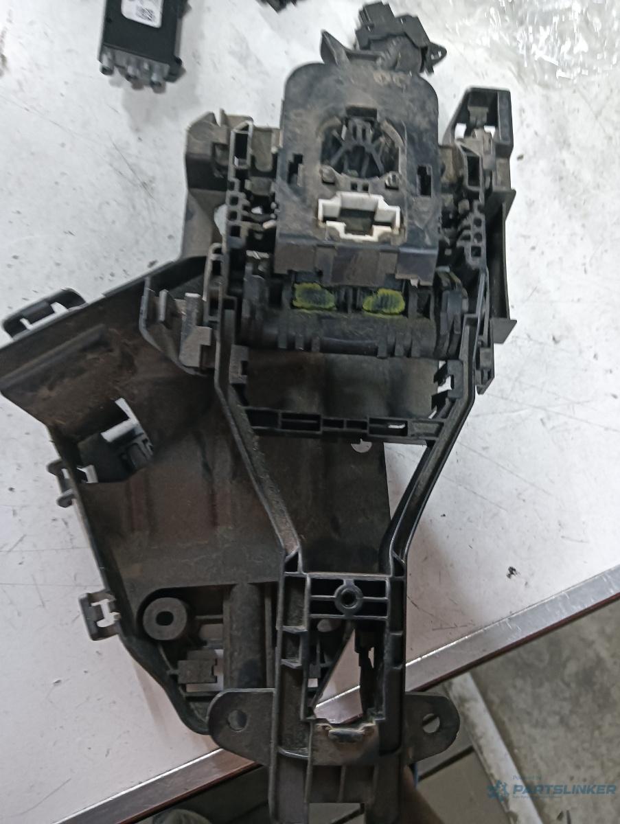 Maner usa interior dreapta spate VOLVO V40 (525) [ 2013 - 2015 ] OEM 31440398