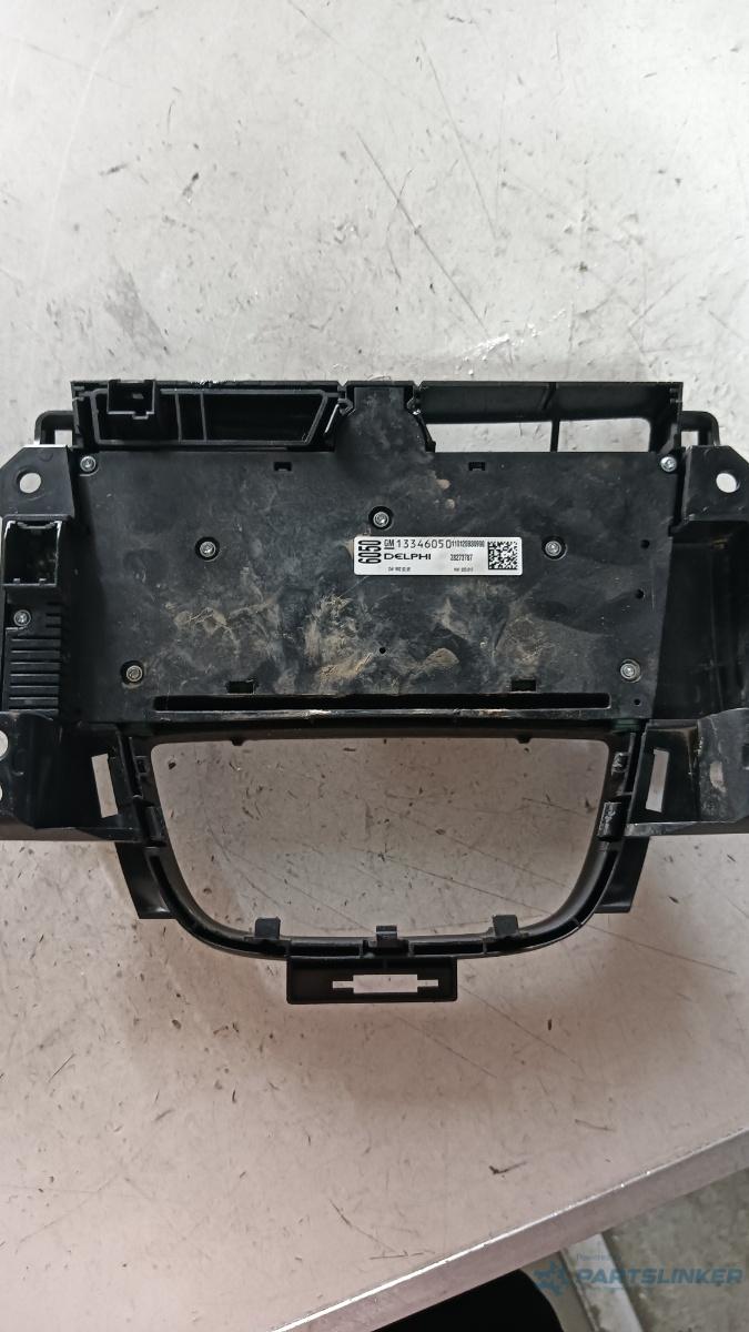 Panou comenzi cd player OPEL ASTRA J (P10) [ 2009 - 2015 ] OEM 13346050 – foto 2