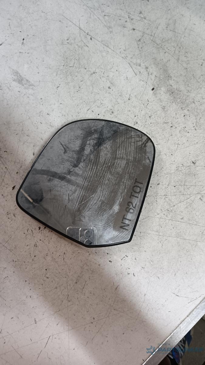 Sticla oglinda dreapta fata DACIA DUSTER [ 2010 - > ] OEM 23044173