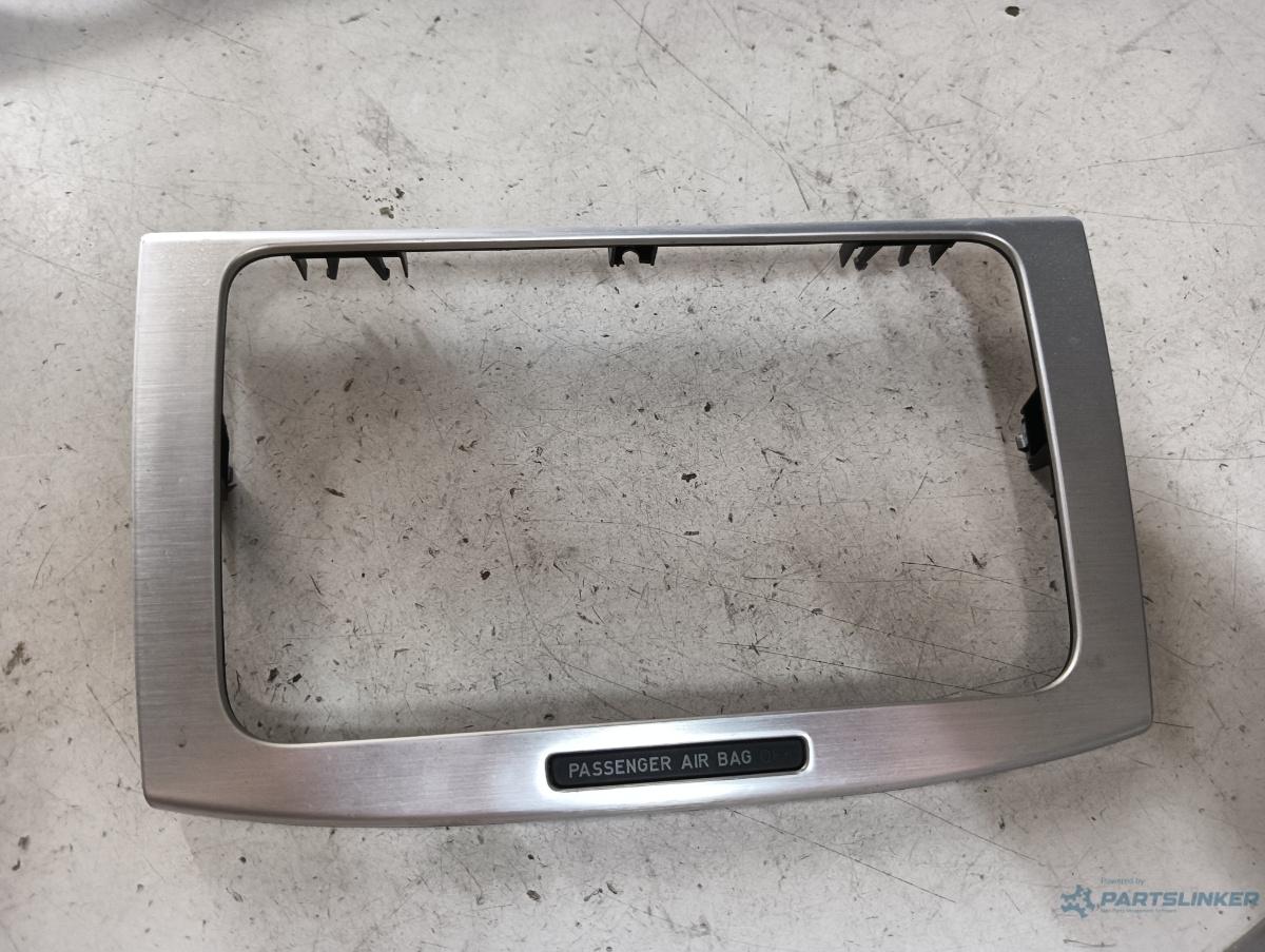 Ornament cd player  VOLKSWAGEN PASSAT (3C2) [ 2005 - 2010 ]