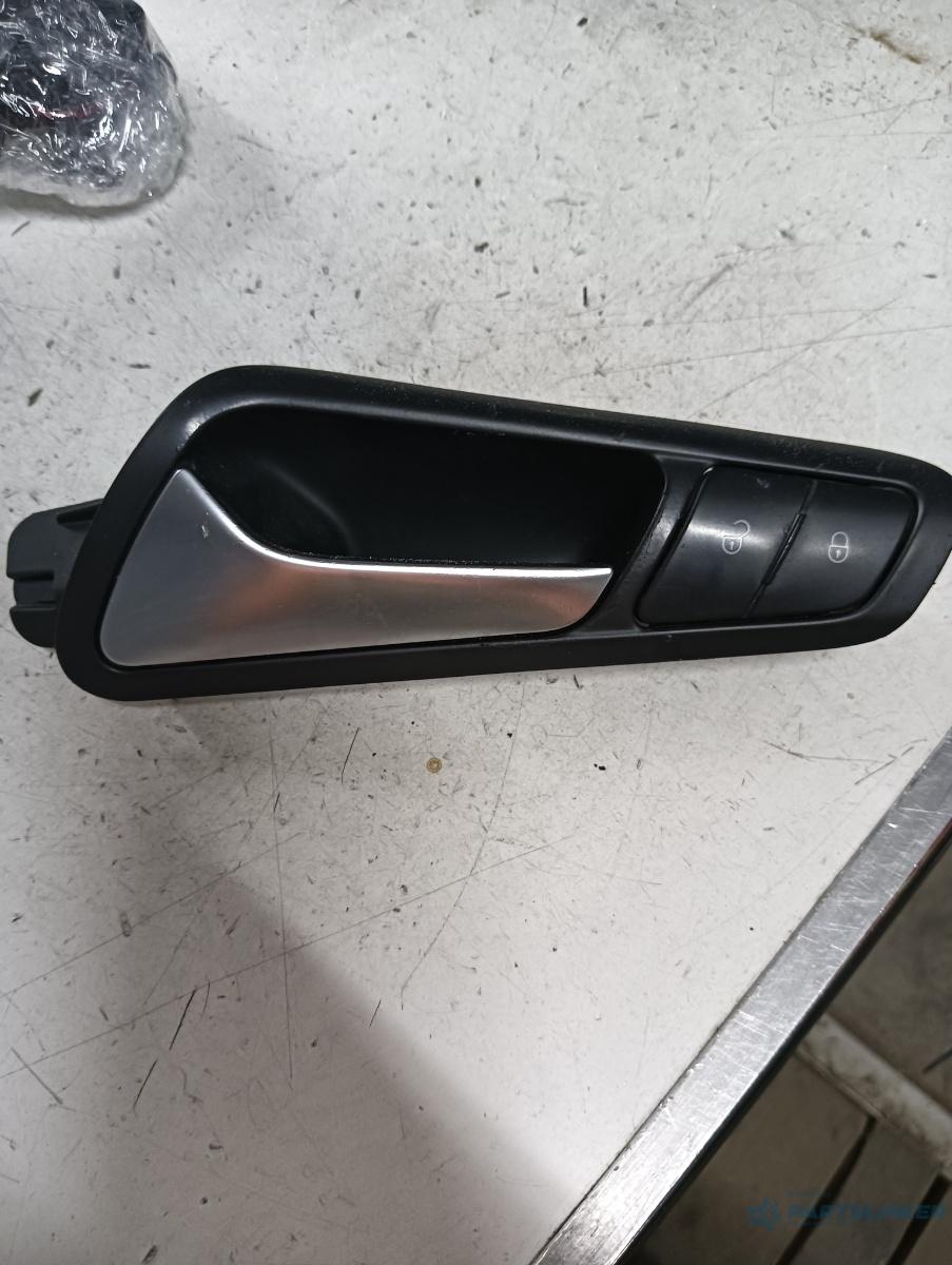 Mane deschidere usa interior  stanga fata VOLKSWAGEN PASSAT Variant (3C5) [ 2005 - 2011 ] OEM 3c1837113d
