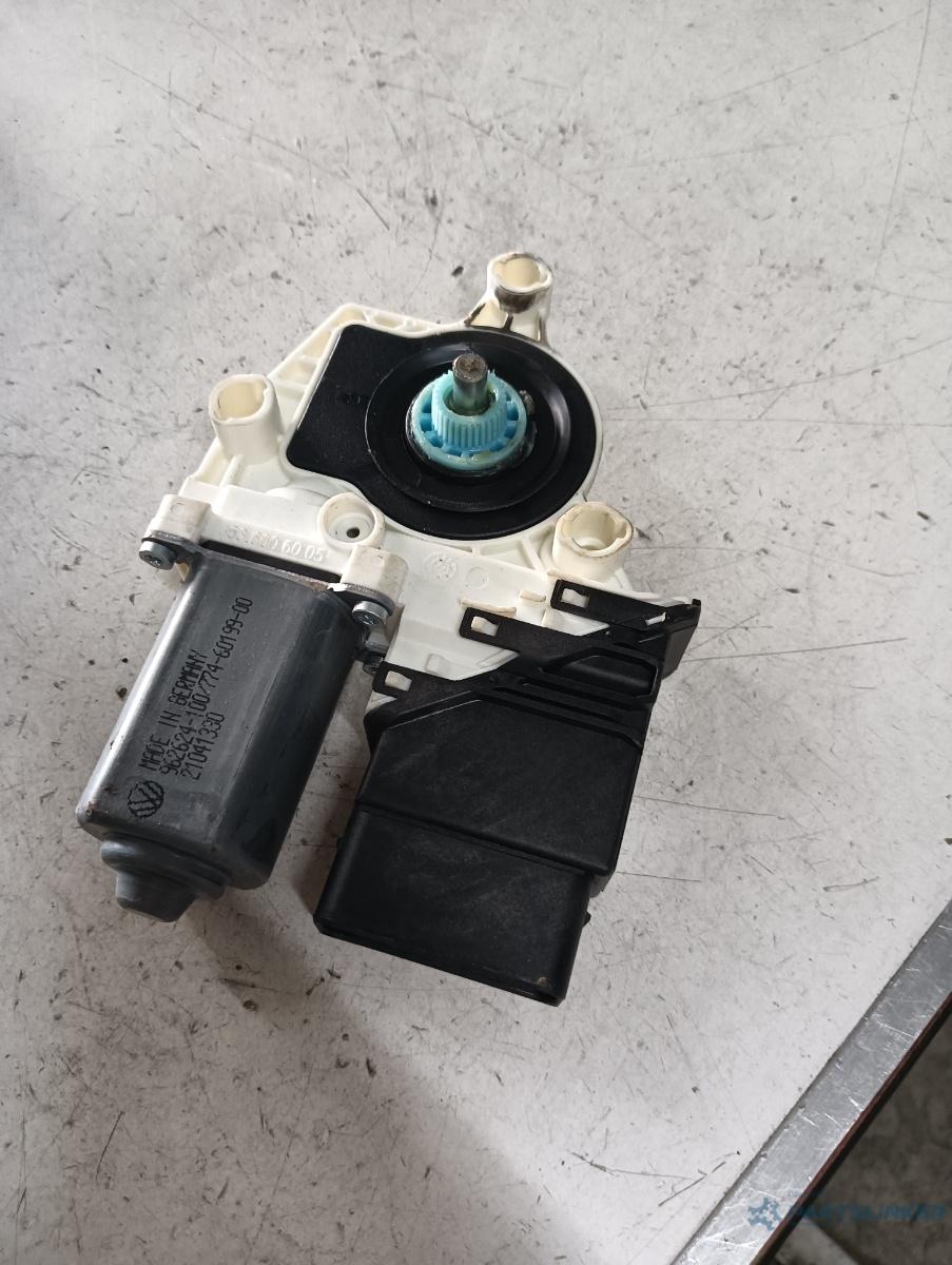 Motoras macara geam stanga spate VOLKSWAGEN TIGUAN 5N_ 2007 - > 5k0959794