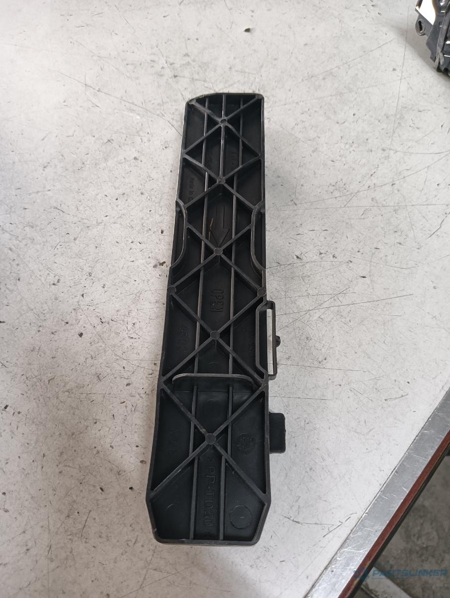 Capac filtru polen VOLKSWAGEN TIGUAN 5N_ 2007 - > 3c0819422