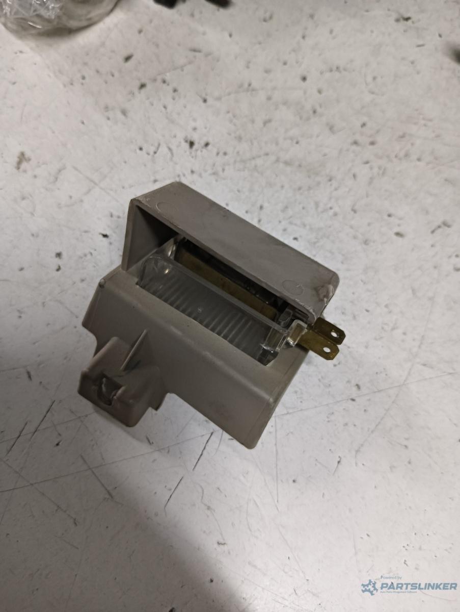Lampa usa  HYUNDAI SONATA VI (YF) [ 2009 - 2015 ] – foto 2