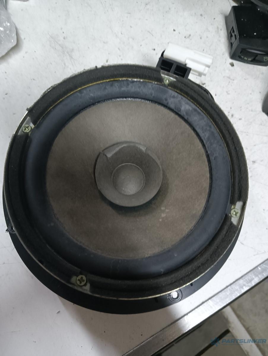 Boxa auto stanga fata HYUNDAI SONATA VI (YF) [ 2009 - 2015 ] OEM 963303k000