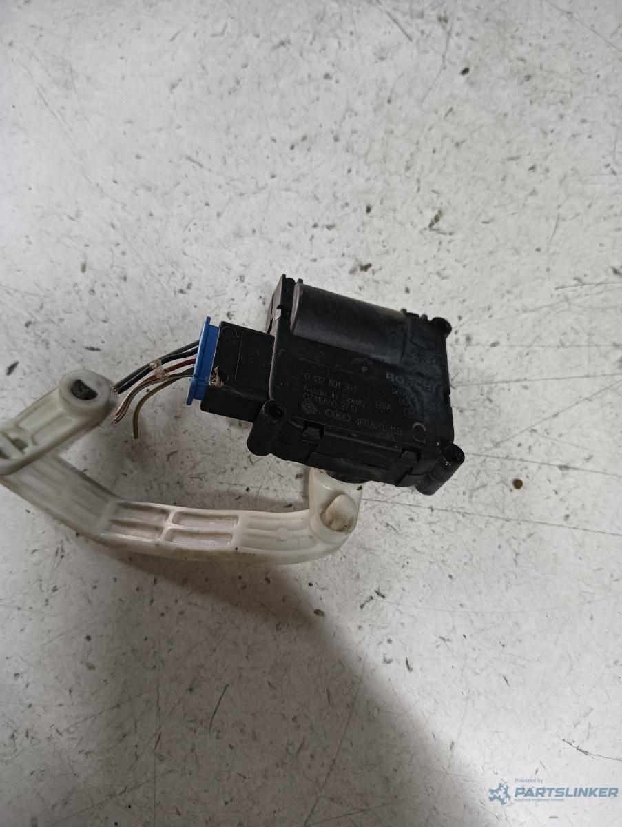 Motoras clapeta aeroterma AUDI A6 III Avant (4F5, C6) [ 2005 - 2011 ] OEM 0132801369