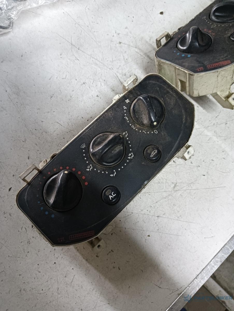 Climatizare RENAULT CLIO II (BB0/1/2_, CB0/1/2_) [ 1998 - > ] OEM 1848819961