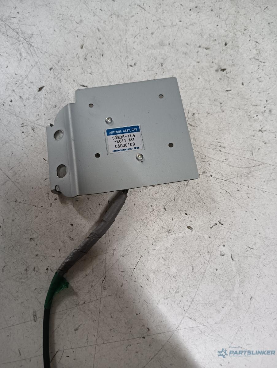 Amplificator antena HONDA ACCORD VIII (CU) [ 2008 - > ] OEM 39835tl4