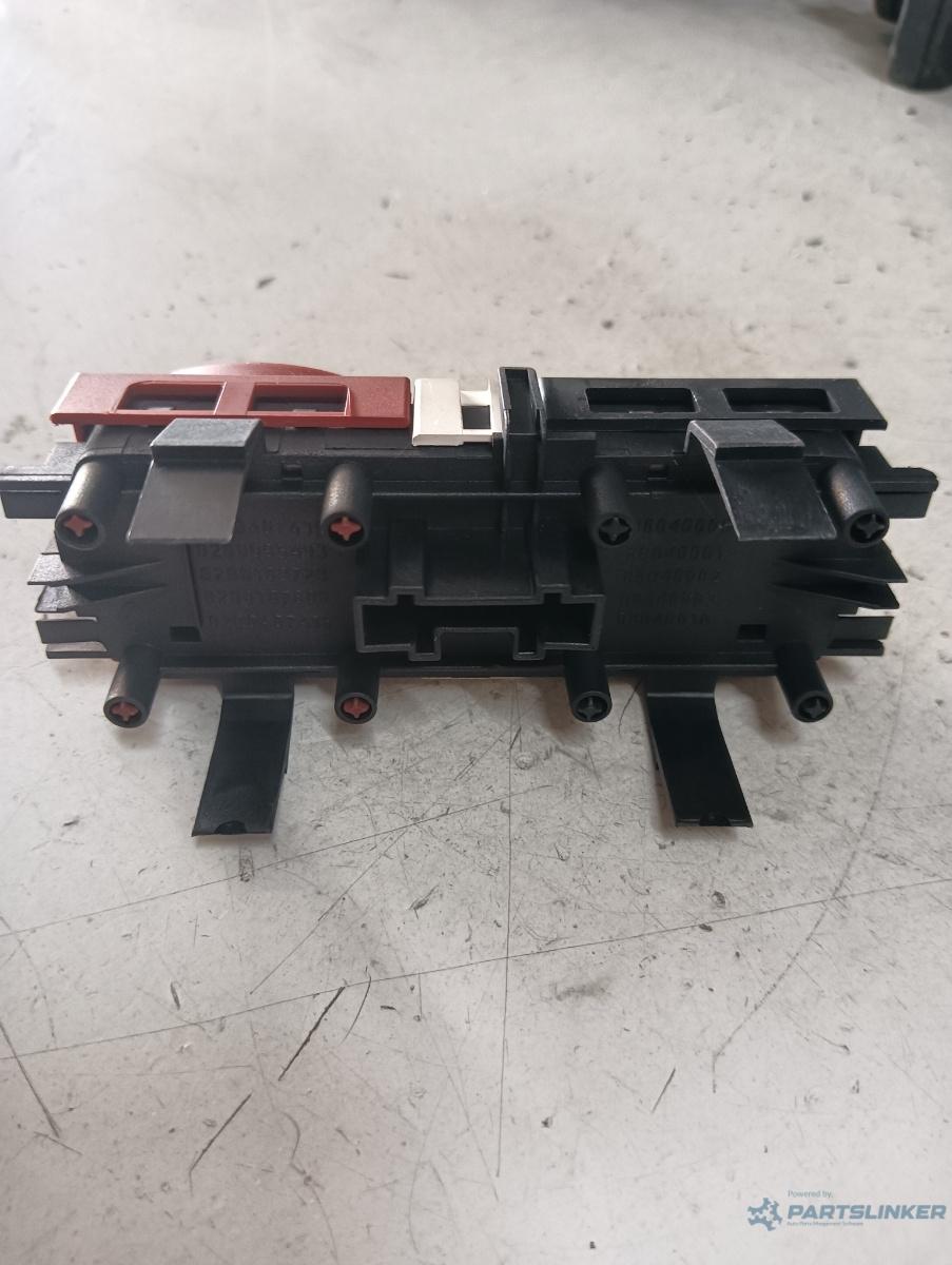 Buton avarie RENAULT MEGANE II Saloon (LM0/1_) [ 2003 - > ] OEM 8200407415 – foto 2