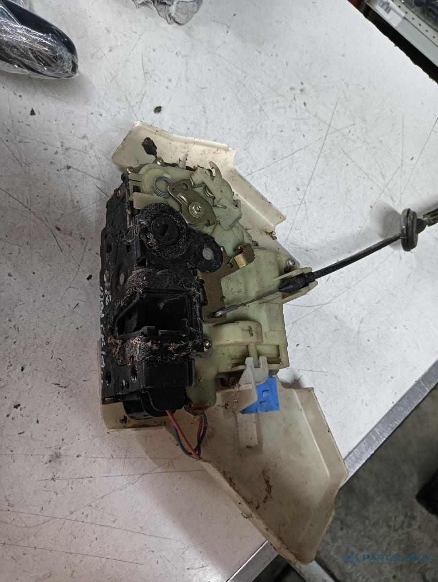 Broasca usa stanga spate VOLKSWAGEN POLO (9N_) [ 2001 - 2012 ]