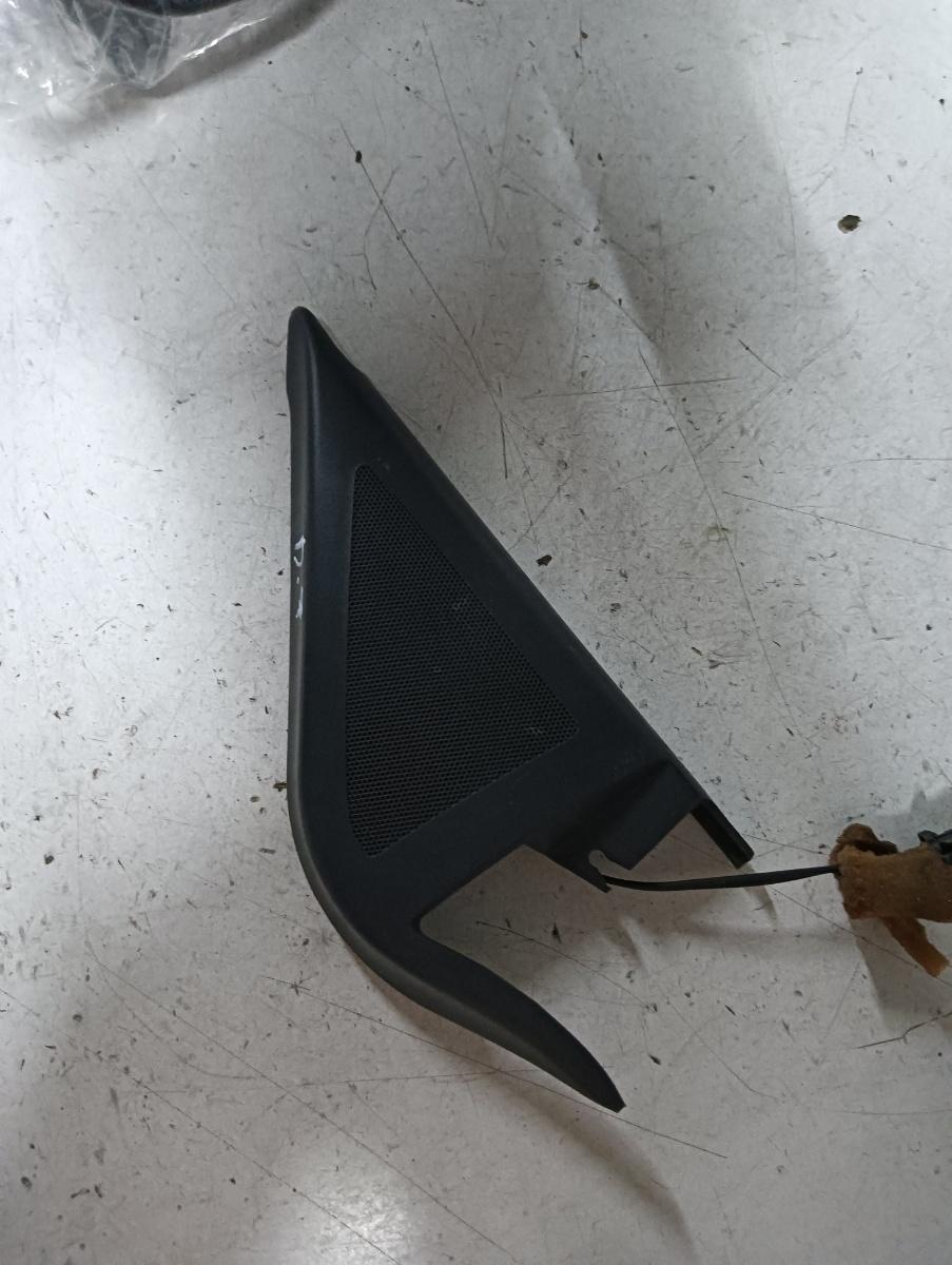 Tweeter  dreapta fata SKODA FABIA (6Y2) [ 1999 - 2008 ]