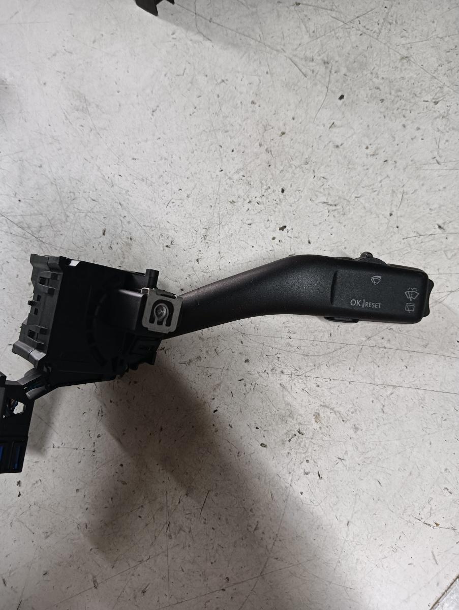 Maneta stergatoare VOLKSWAGEN GOLF PLUS (5M1, 521) [ 2004 - 2013 ] OEM 1k0953519a