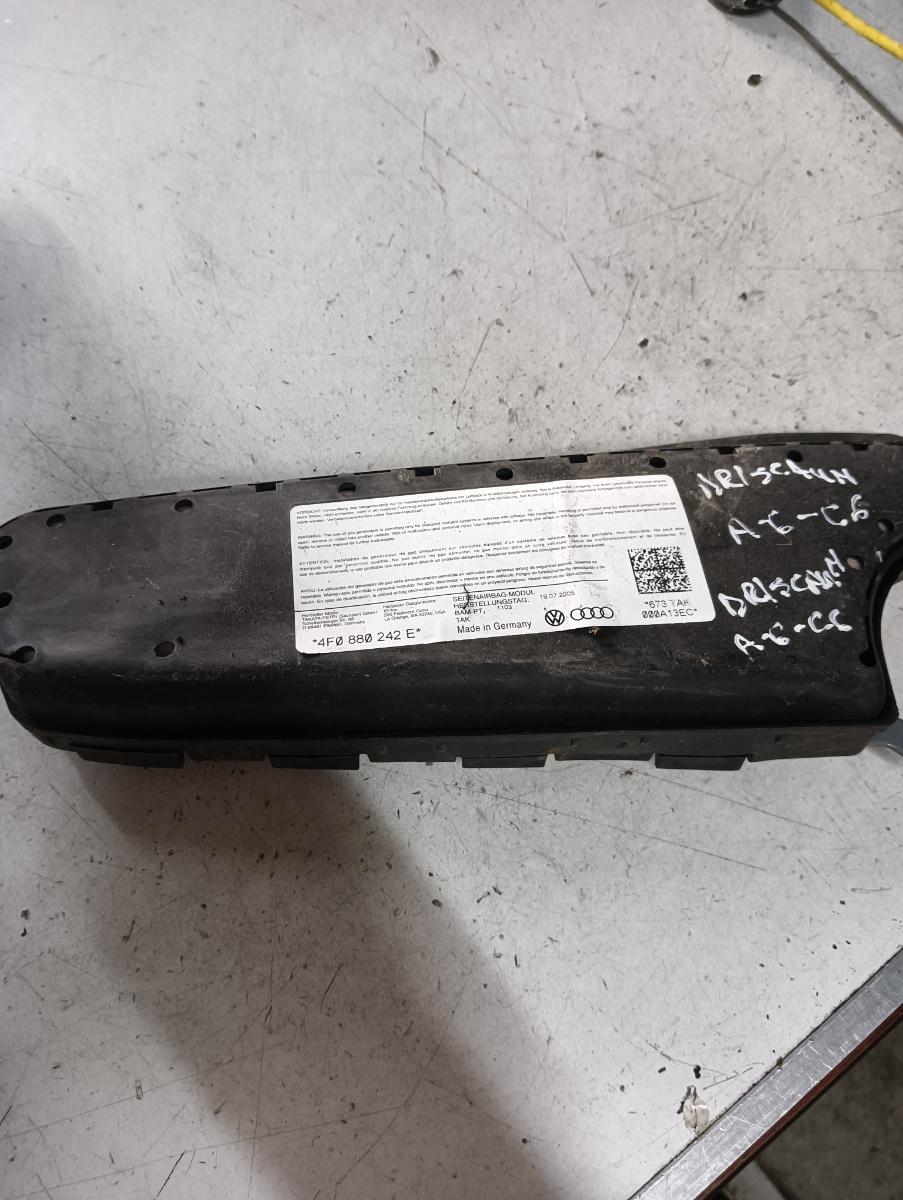 Airbag scaun  dreapta fata AUDI A6/S6 III Saloon (4F2, C6) [ 2004 - 2011 ] OEM 4f0880242e