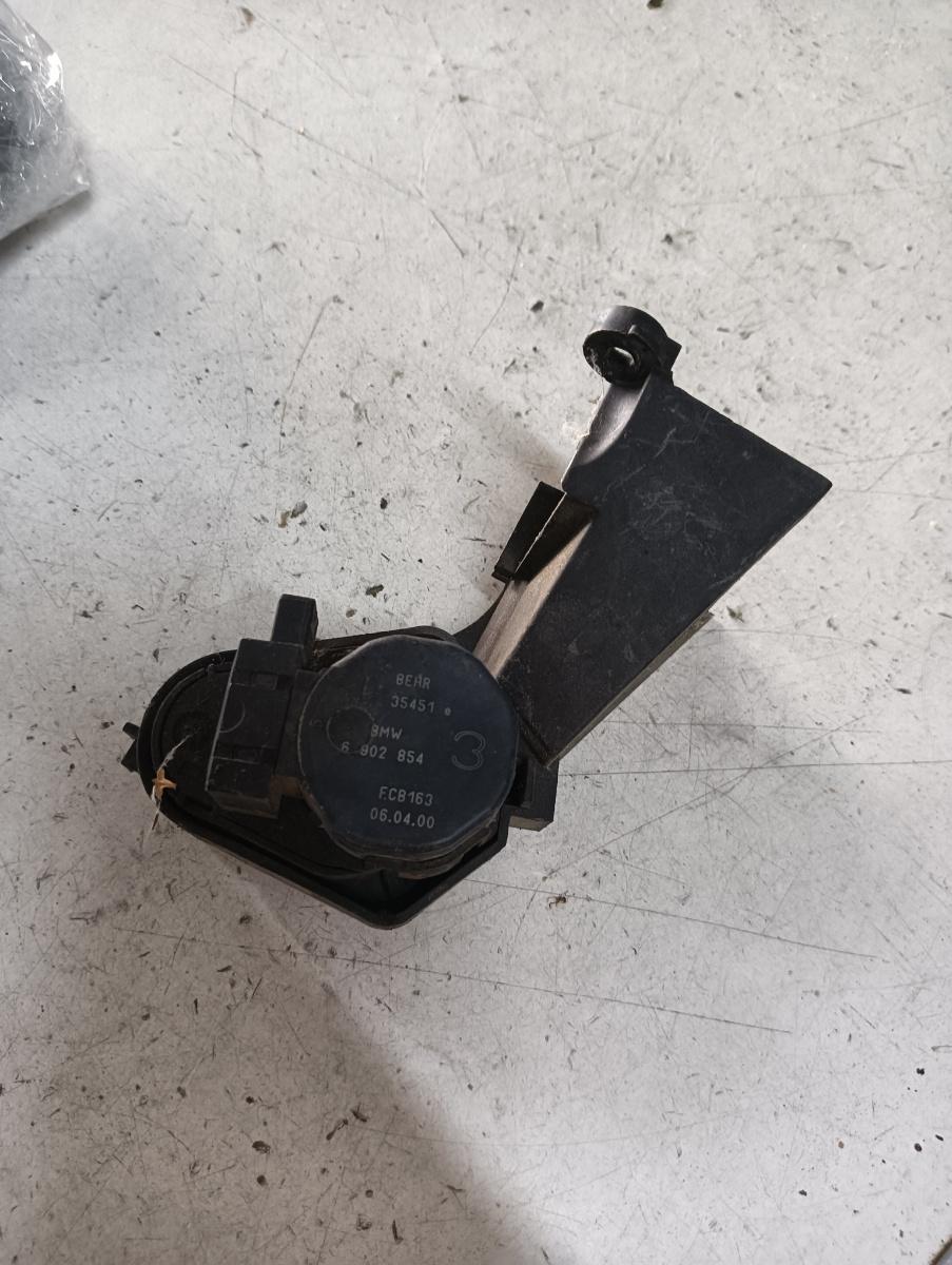 Motoras clapeta aeroterma BMW 3 IV (E46) [ 1998 - 2005 ] OEM 6902854