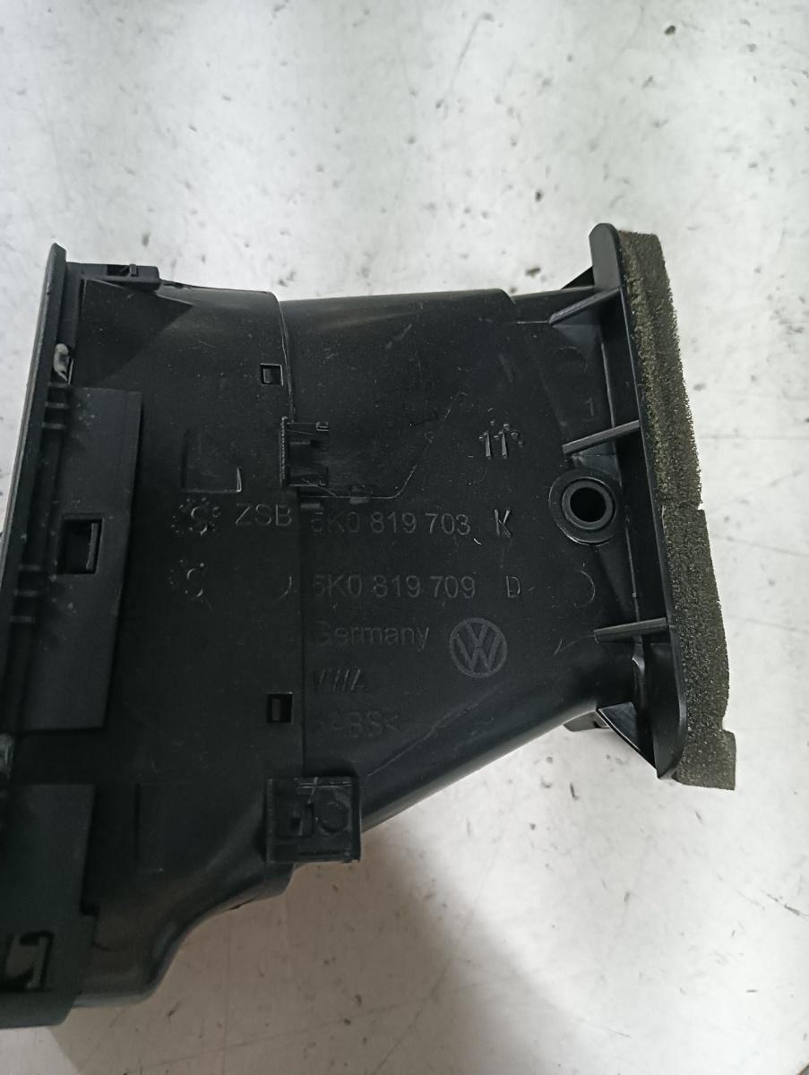 Guri ventilatie stanga fata VOLKSWAGEN GOLF VI (5K1) [ 2008 - 2013 ] OEM 5k0819703k – foto 2
