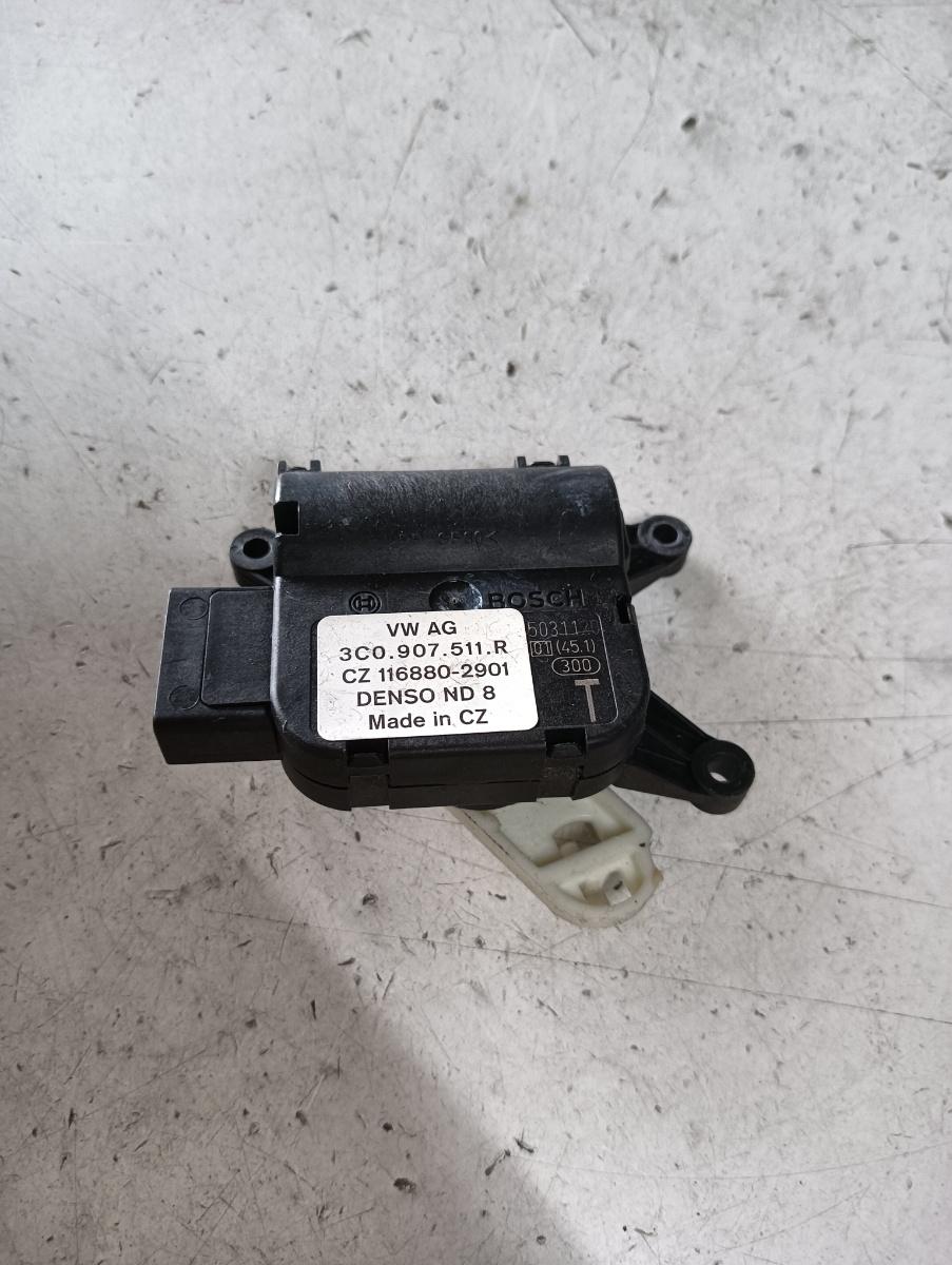 Motoras clapeta aeroterma VOLKSWAGEN GOLF VI (5K1) [ 2008 - 2013 ] OEM 3c0907511r