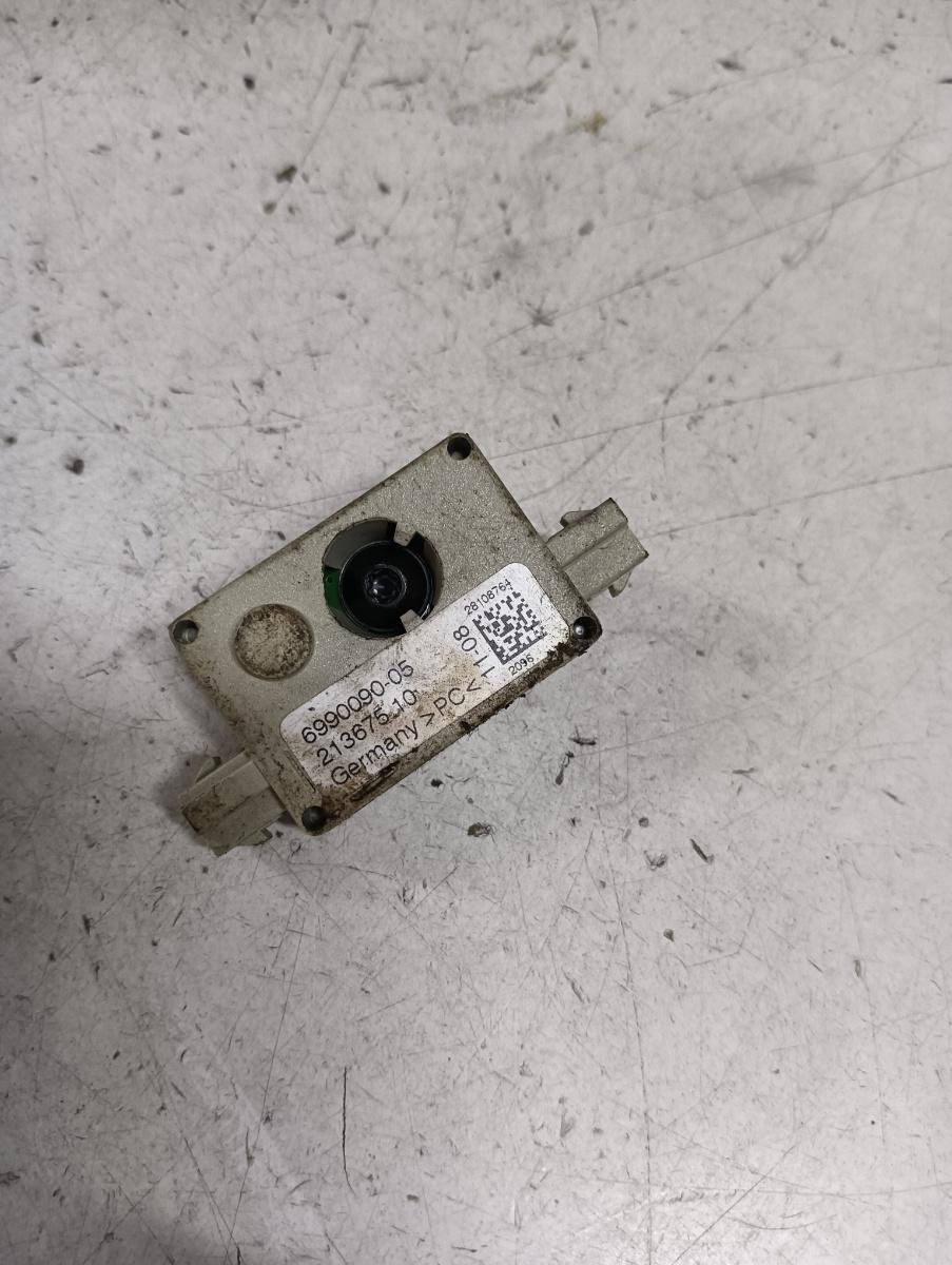 Amplificator antena  BMW 3 V (E90) [ 2004 - 2012 ] – foto 2