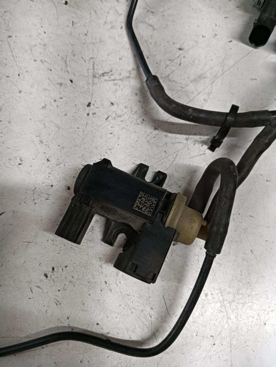 Electrovalva AUDI A6/S6 IV Saloon (4G2, C7, 4GC) [ 2010 - 2018 ] TDI (CGLC, CMGB) 130KW|177HP OEM 8k906627 – foto 2