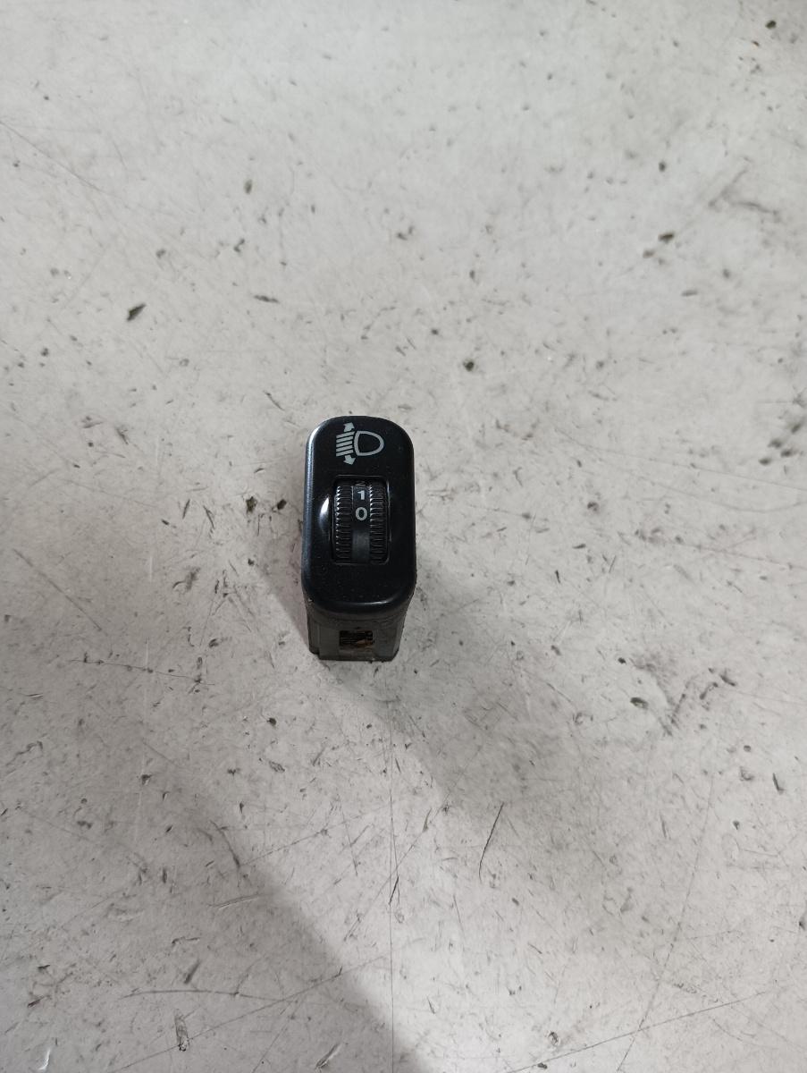 Buton reglaj faruri VOLKSWAGEN CRAFTER 30-50 Box (2E_) [ 2006 - 2016 ]