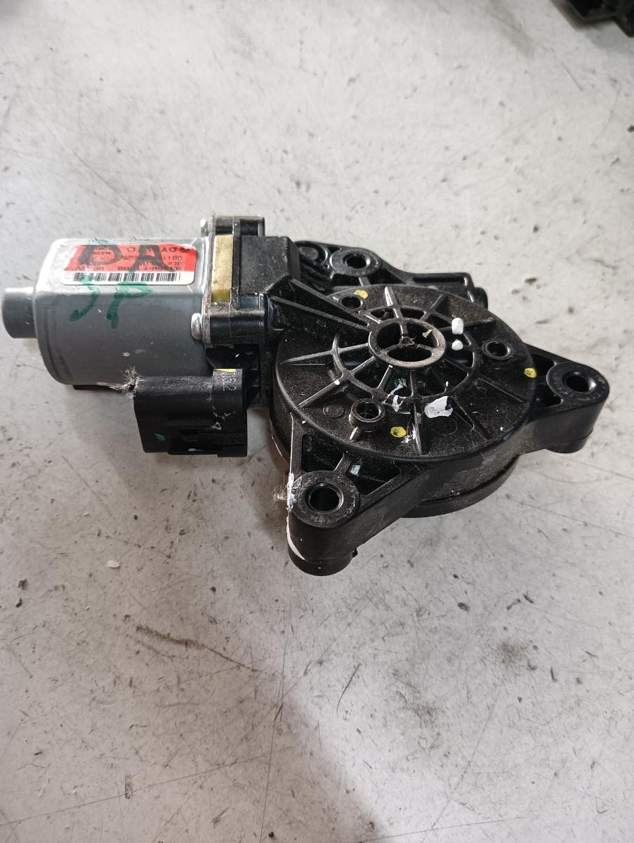 Motoras macara geam dreapta spate KIA SPORTAGE (QL, QLE) [ 2015 - > ] OEM 83460f1000 – foto 2