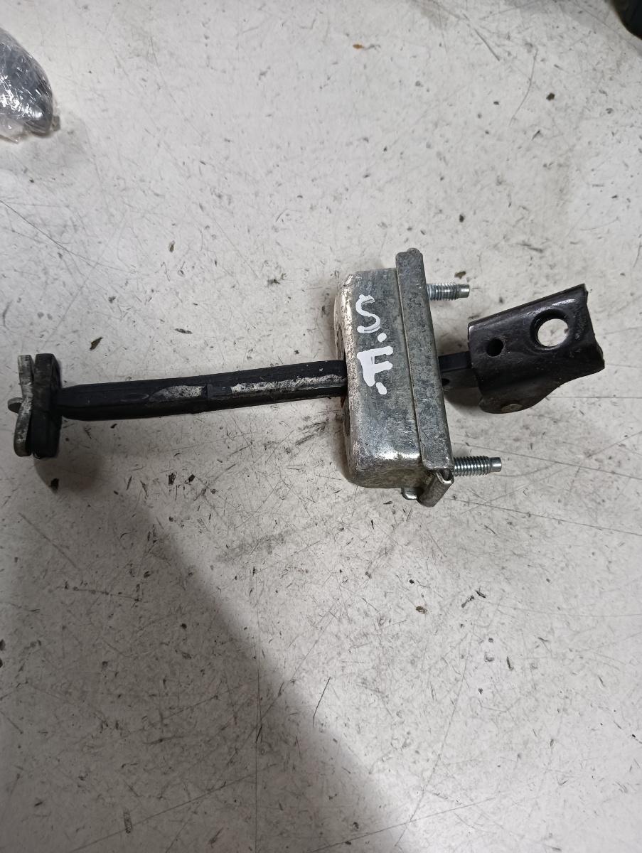 Opritor usa stanga fata FORD KUGA I [ 2008 - 2012 ]