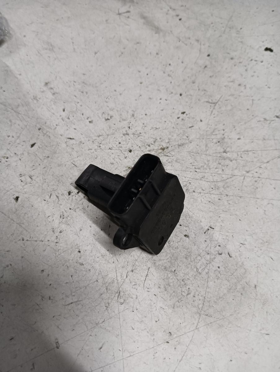 Debitmetru aer MAZDA  6 2005> OEM 1974002010