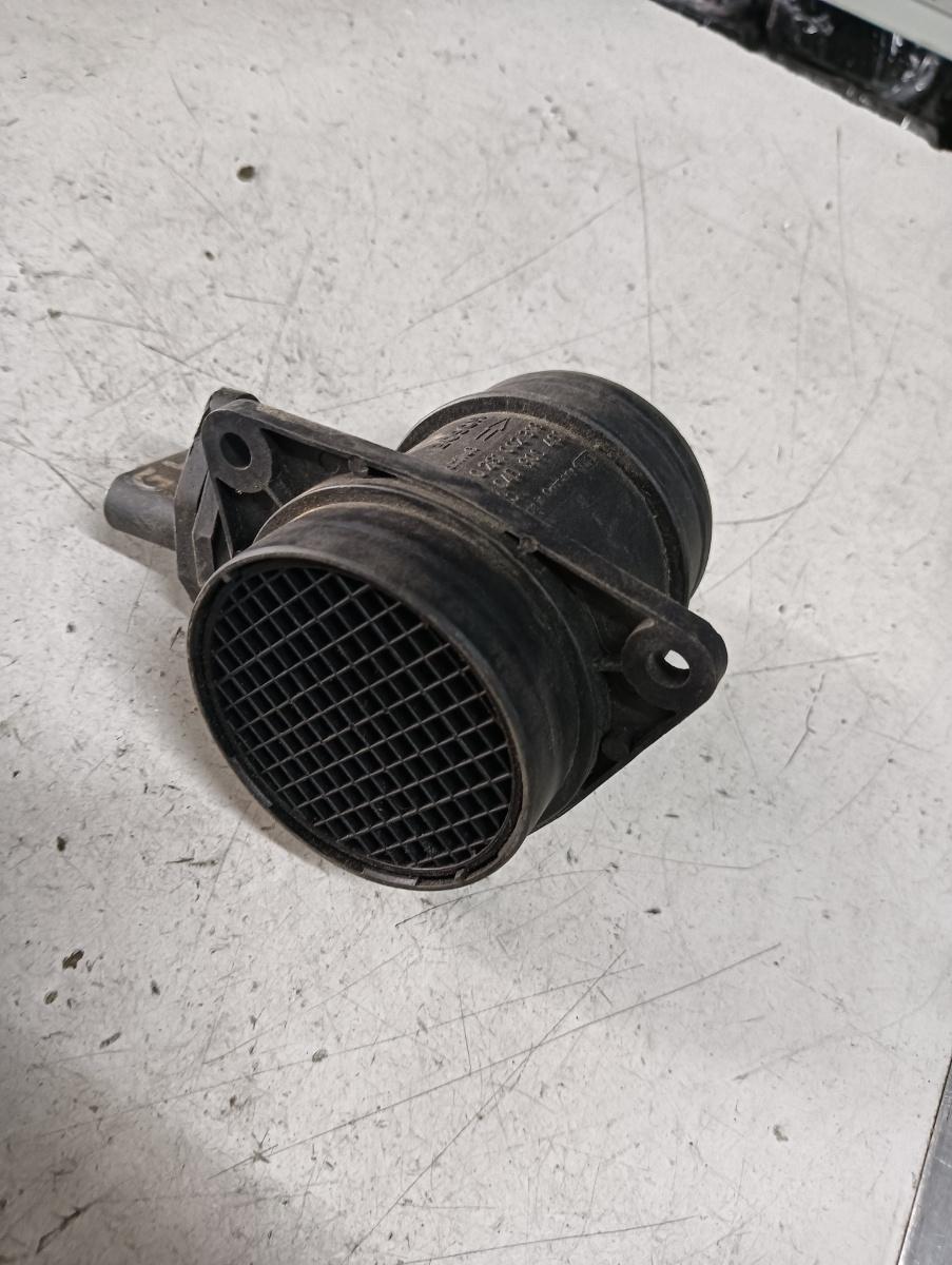 Debitmetru aer VOLKSWAGEN POLO (9N_) [ 2001 - 2012 ] TDI (AMF, BAY) 55KW|75HP OEM 0281002318 – foto 2