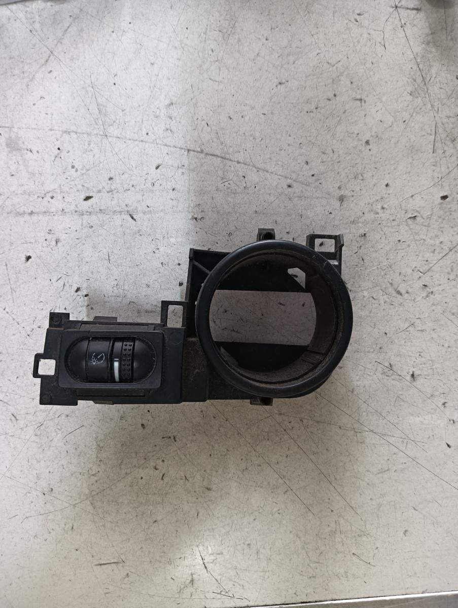 Buton reglaj lumina VOLKSWAGEN TOUAREG 7LA, 7L6, 7L7 2002 - 2013
