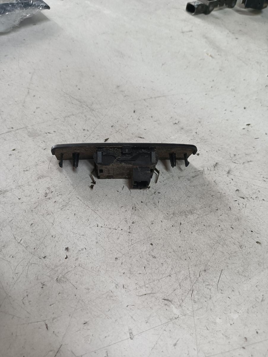 Senzor lumina bord VOLKSWAGEN TOUAREG (7LA, 7L6, 7L7) [ 2002 - 2013 ] OEM 7l6907539a – foto 2