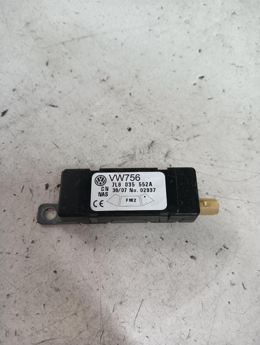 Amplificator antena VOLKSWAGEN TOUAREG (7LA, 7L6, 7L7) [ 2002 - 2013 ] OEM 7l6035552a