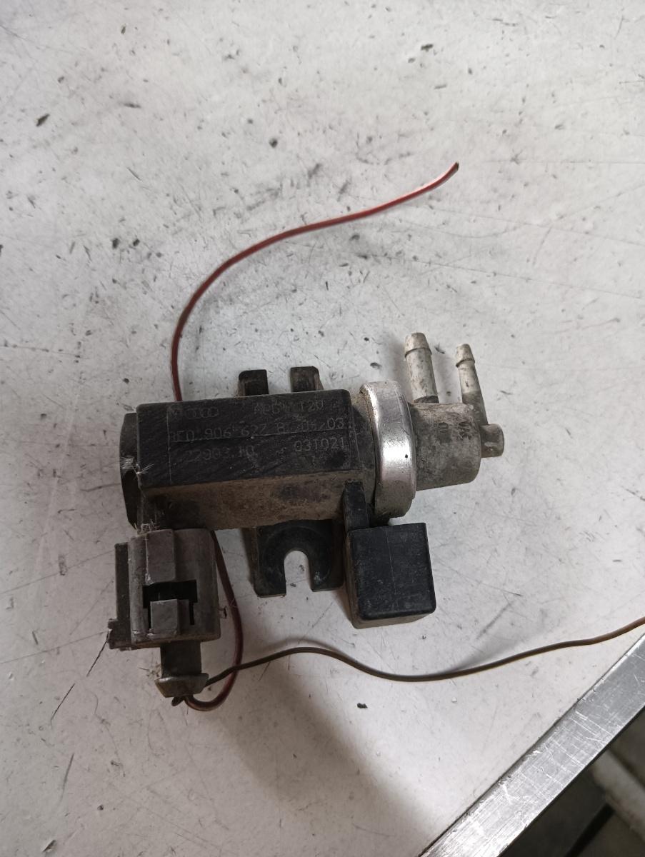 Electrovalva AUDI A4 II Avant (8E5, B6) [ 2000 - 2005 ] OEM 8e090662z