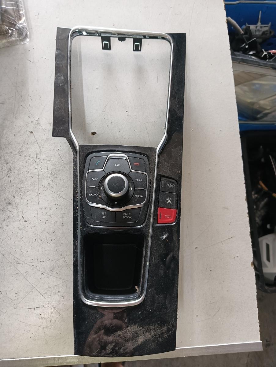 Consola centrala  PEUGEOT 508 (8D_) [ 2010 - > ]