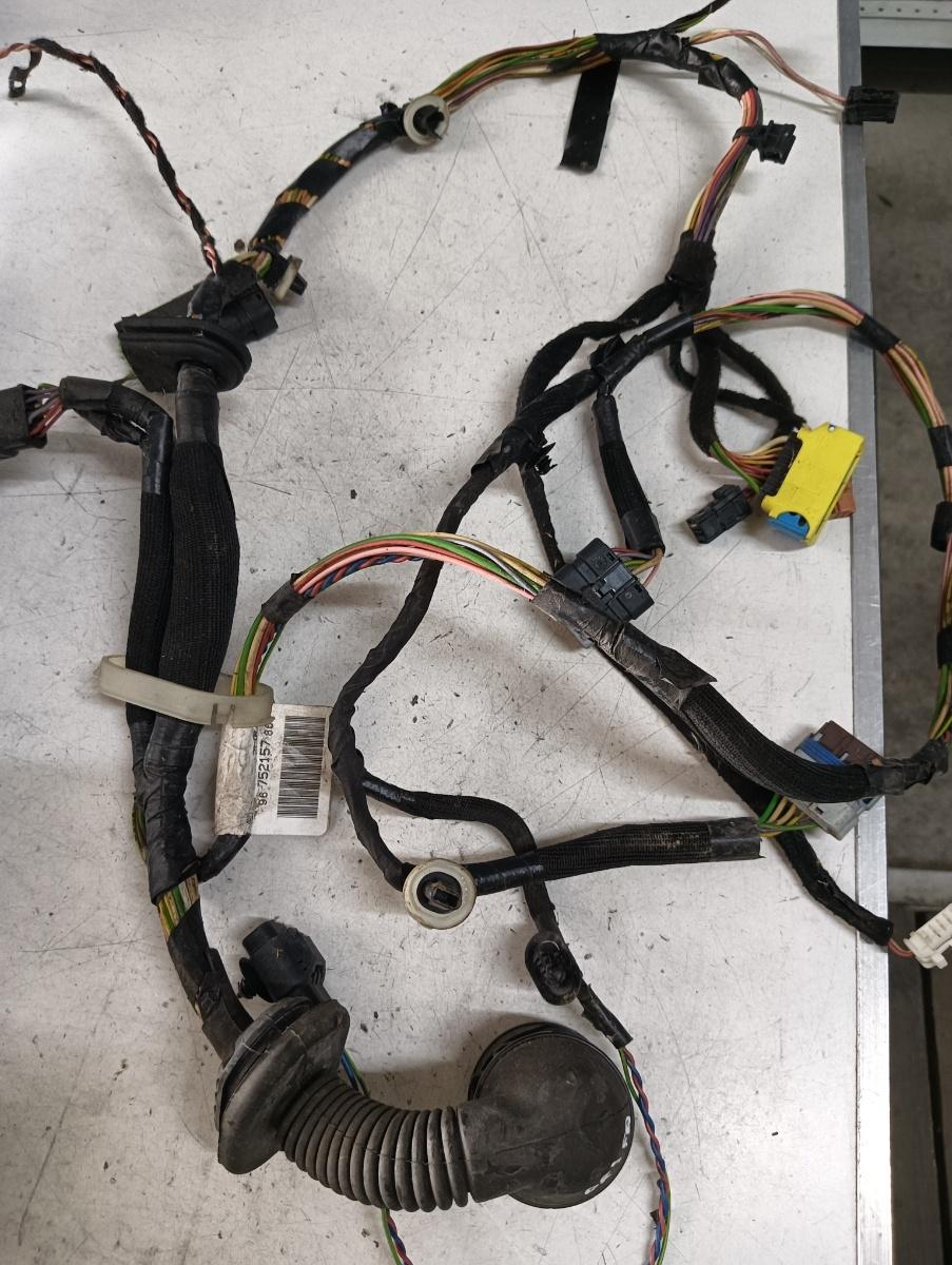 Instalatie electrica usa dreapta fata PEUGEOT 508 (8D_) [ 2010 - > ] OEM 9675215780